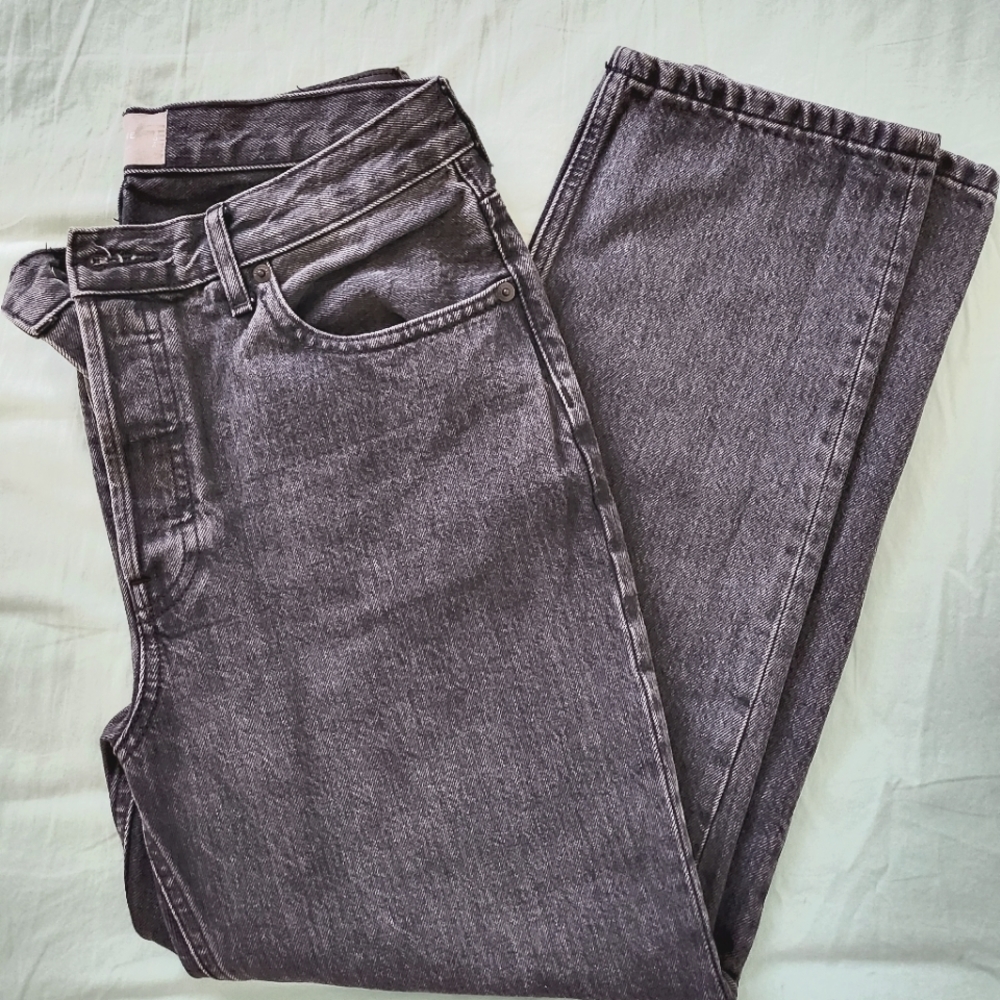 Everlane 90s Cheeky Jean Size 29 Washed Black